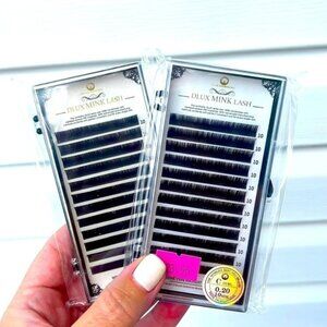 DLUX Premium Mink eyelash extensions - C Curl